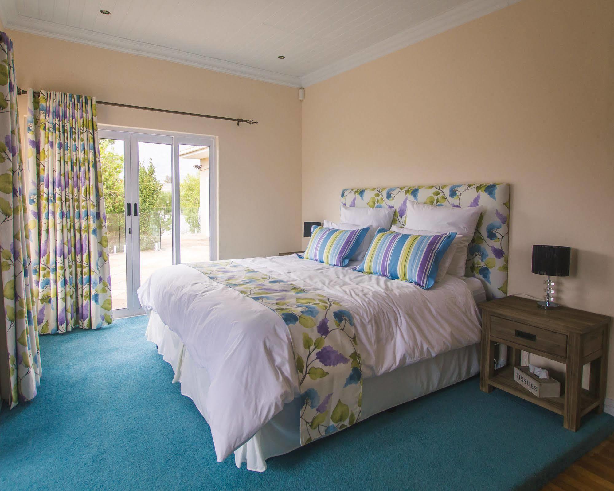 African Tulip Guesthouse Tulbagh Exterior foto